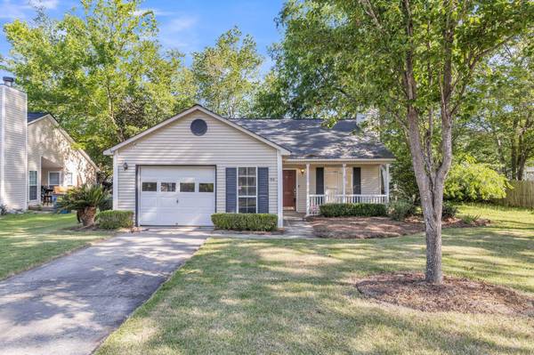 153 Corsair St, Summerville, SC 29483