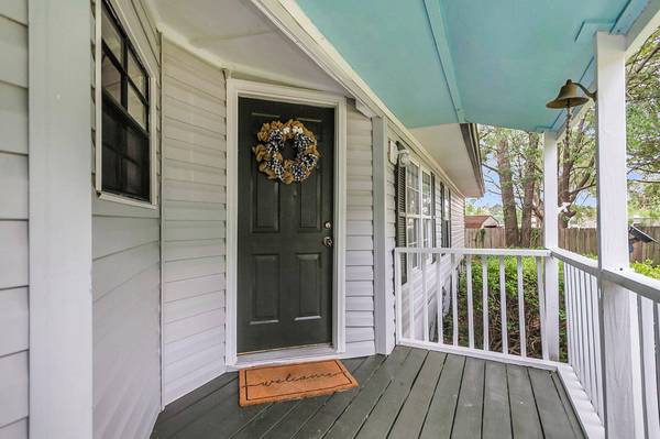 204 W Poplar Branch Dr, Moncks Corner, SC 29461