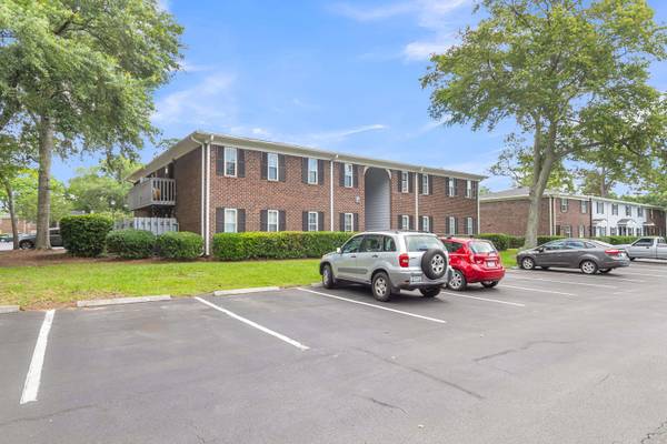 21 Rivers Point Row #17g, Charleston, SC 29412