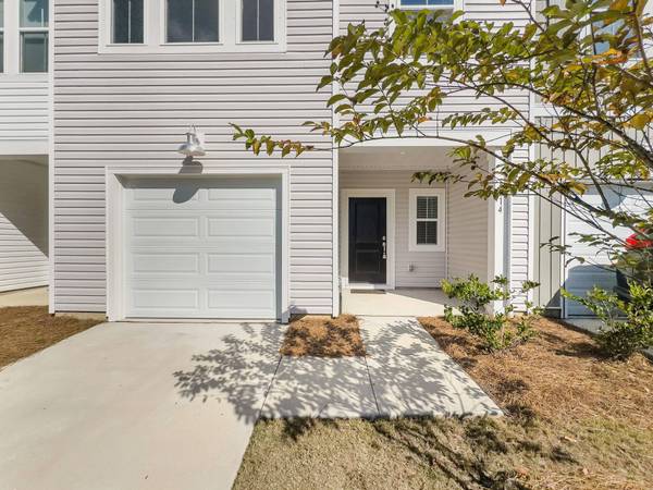 8014 Reagan Way, Charleston, SC 29418