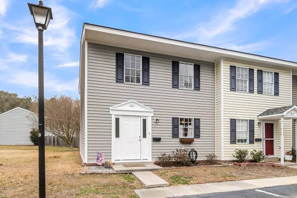 301 Lakeside Dr #C-1, Mount Pleasant, SC 29464