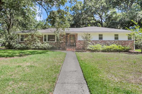 1114 Northbridge Dr, Charleston, SC 29407