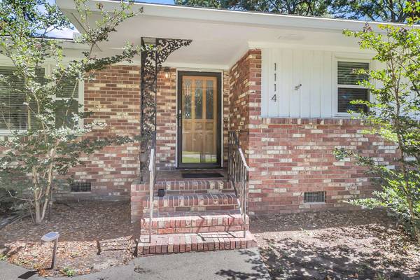 1114 Northbridge Dr, Charleston, SC 29407