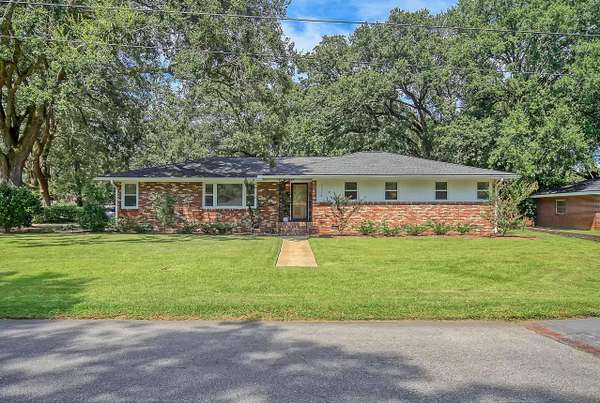 1114 Northbridge Dr, Charleston, SC 29407