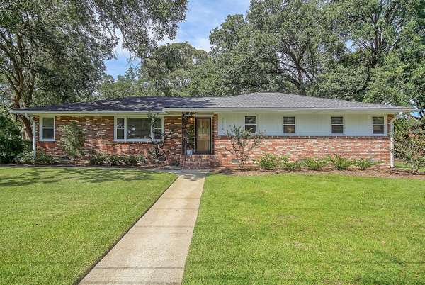 1114 Northbridge Dr, Charleston, SC 29407