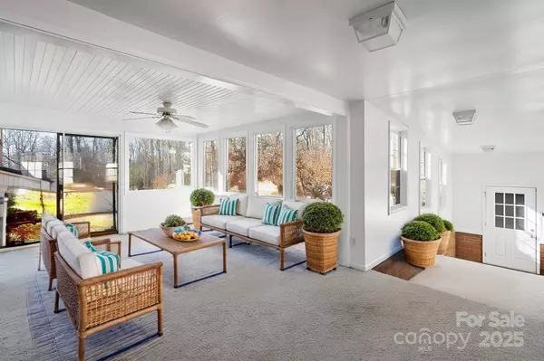 220 Augusta DR, Statesville, NC 28625