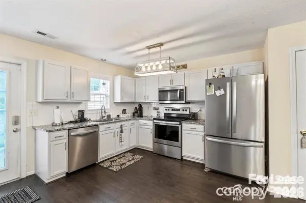 128 Locomotive LN, Mooresville, NC 28115