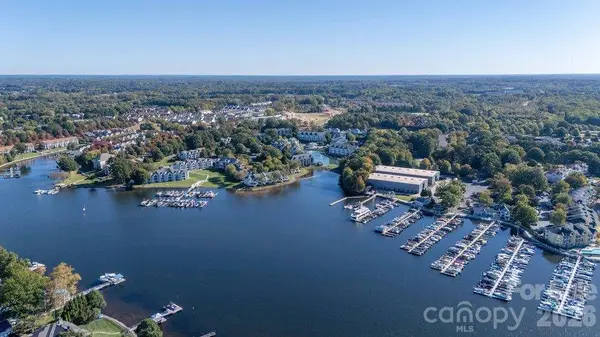 18736 Nautical DR #301, Cornelius, NC 28031