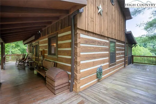 710 River Hills RD, Lansing, NC 28643