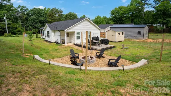 5960 Charlie Walker RD, Kannapolis, NC 28081