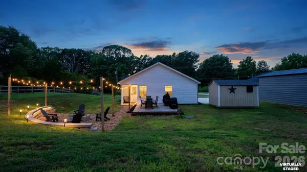 5960 Charlie Walker RD, Kannapolis, NC 28081
