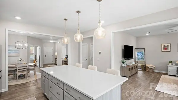 229 Batten Ridge DR, Statesville, NC 28677