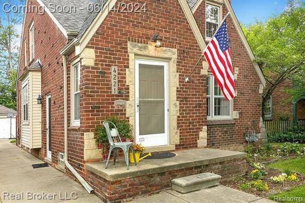 4221 GRAYTON Street, Detroit, MI 48224