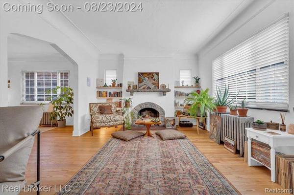 4450 GRAYTON Street, Detroit, MI 48224