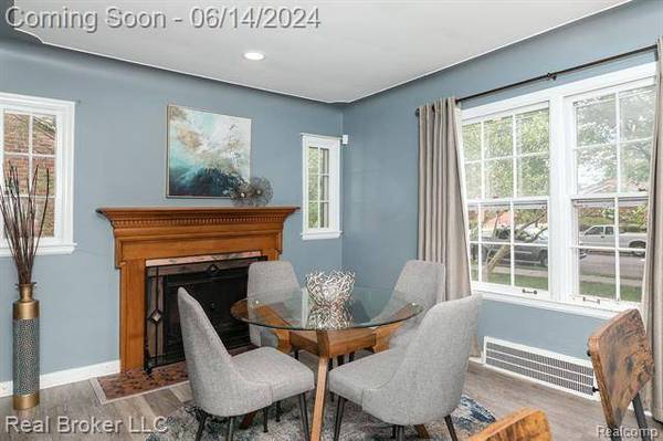 4221 GRAYTON Street, Detroit, MI 48224