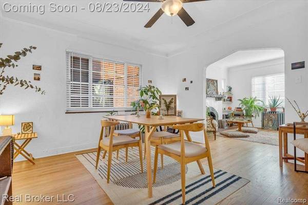 4450 GRAYTON Street, Detroit, MI 48224