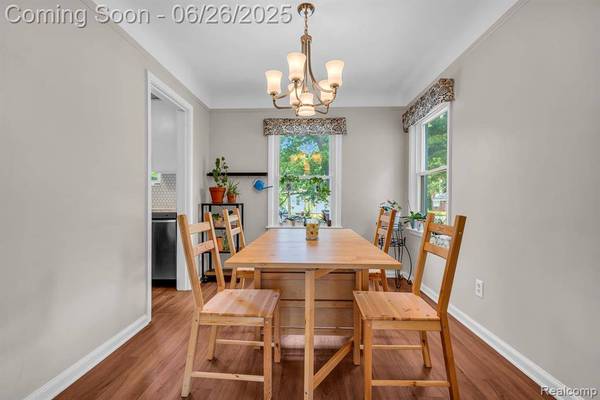 2734 Vassar Street, Dearborn, MI 48124