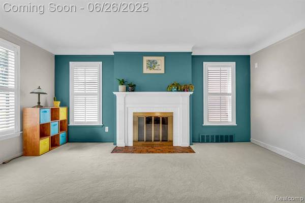 2734 Vassar Street, Dearborn, MI 48124