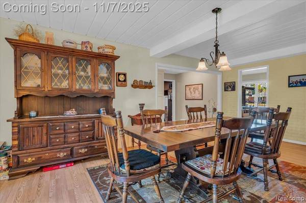 5093 Helene Avenue, Shelby Twp, MI 48316