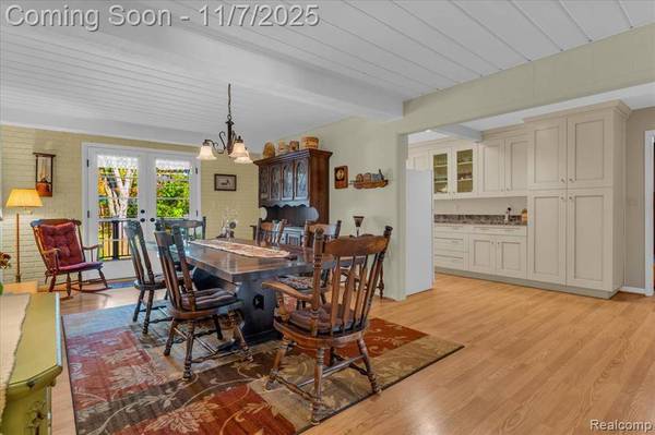 5093 Helene Avenue, Shelby Twp, MI 48316