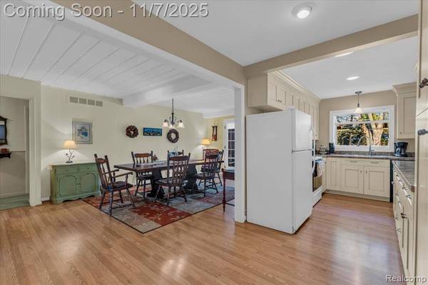 5093 Helene Avenue, Shelby Twp, MI 48316