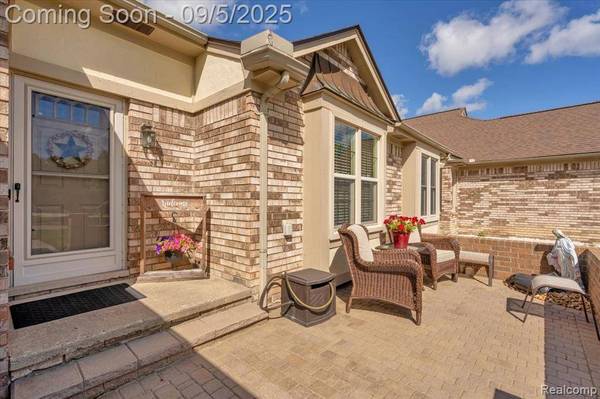 43559 Riverbend Boulevard, Clinton Twp, MI 48038