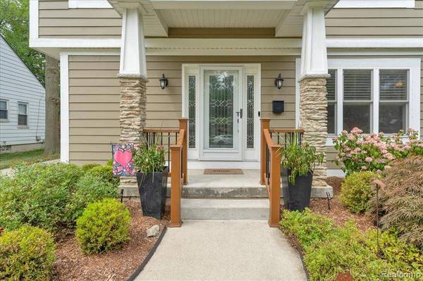1939 N Connecticut Avenue, Royal Oak, MI 48073
