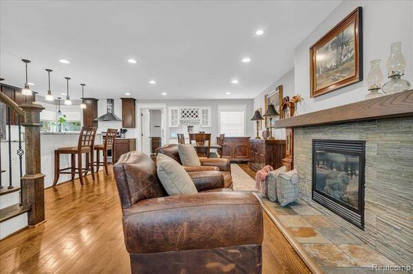 1939 N Connecticut Avenue, Royal Oak, MI 48073
