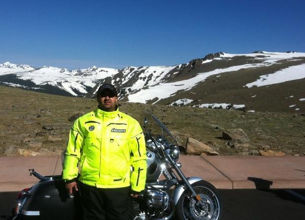 Great Motorcycle Rides in the Estes Park Area,Dewey Shanks