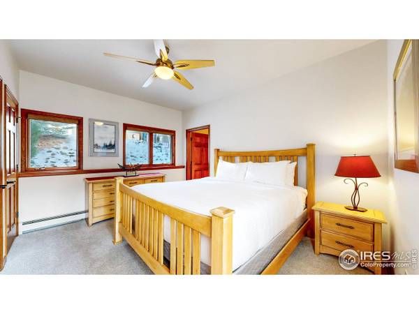 325 Overlook Ln, Estes Park, CO 80517