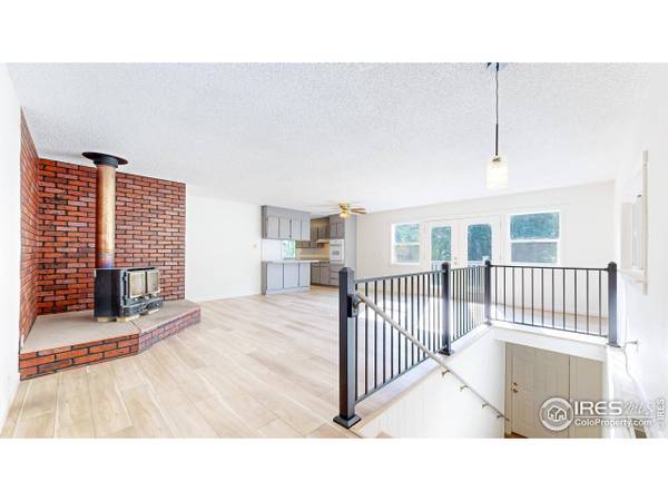 163 West Creek Rd, Glen Haven, CO 80532