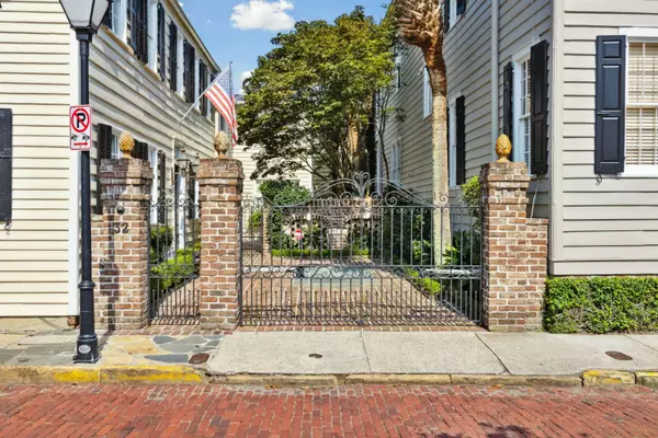 32 Church St, Charleston, SC 29401
