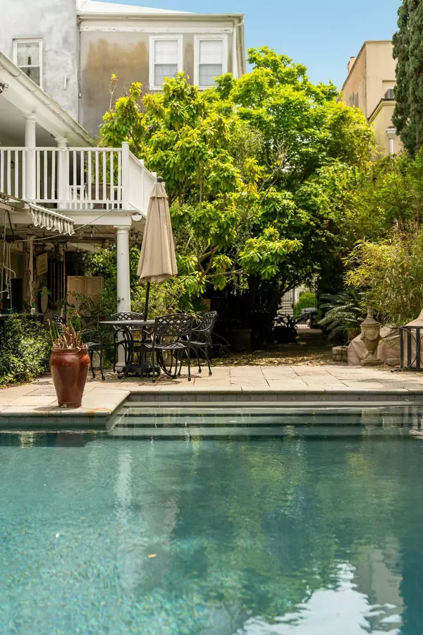 62 Society St, Charleston, SC 29401