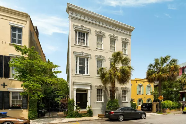 62 Society St, Charleston, SC 29401