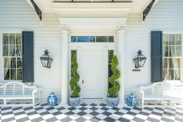 172 Tradd St, Charleston, SC 29401