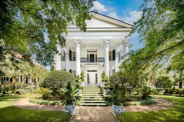 172 Tradd St, Charleston, SC 29401