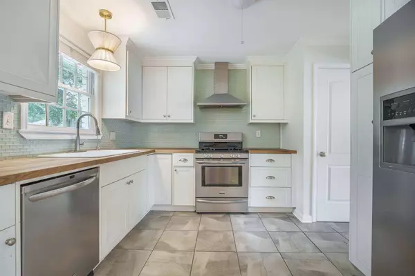 2010 Culver Ave, Charleston, SC 29407