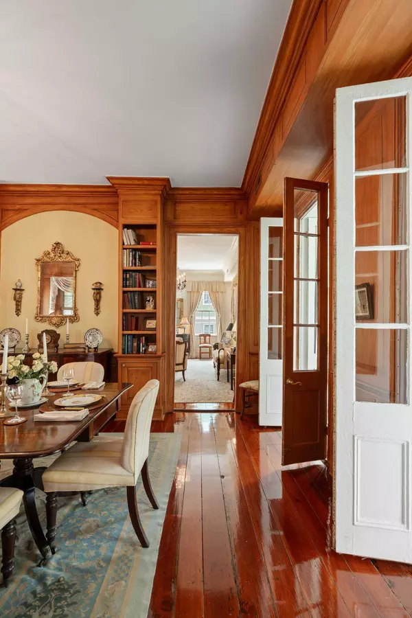 16 Trumbo St, Charleston, SC 29401
