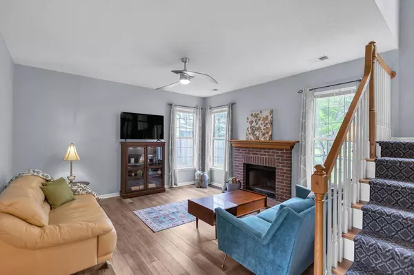 3290 Middleburry Ln, Charleston, SC 29414