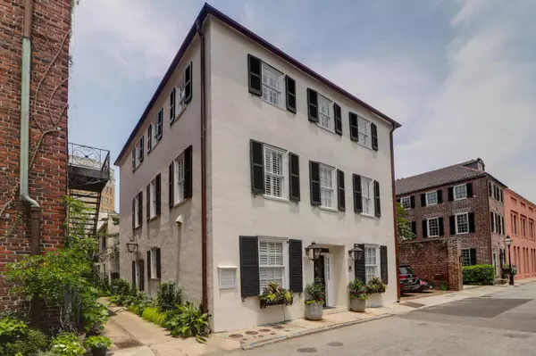 8 & 8 1/2 Elliott St #8 & 8 1/2, Charleston, SC 29401
