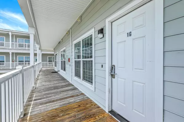 2393 Folly Rd #1g, Folly Beach, SC 29439