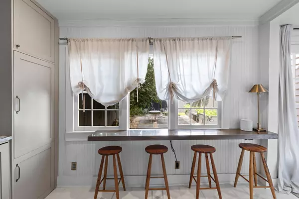 176 Smith St, Charleston, SC 29403