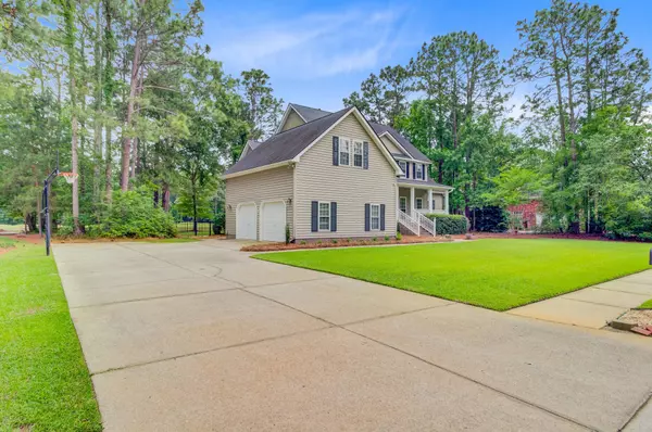 204 Bellerive Ln, Summerville, SC 29483