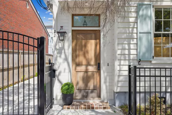 22 Sheppard St, Charleston, SC 29403