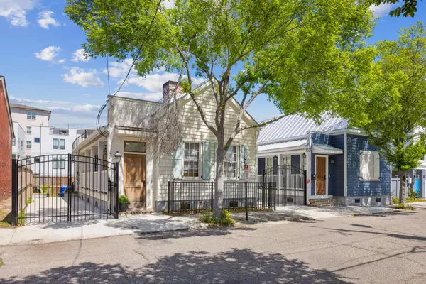 22 Sheppard St, Charleston, SC 29403