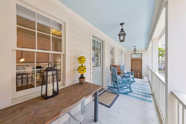 22 Sheppard St, Charleston, SC 29403