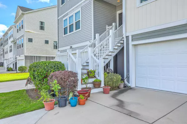 313 Lanyard St, Johns Island, SC 29455