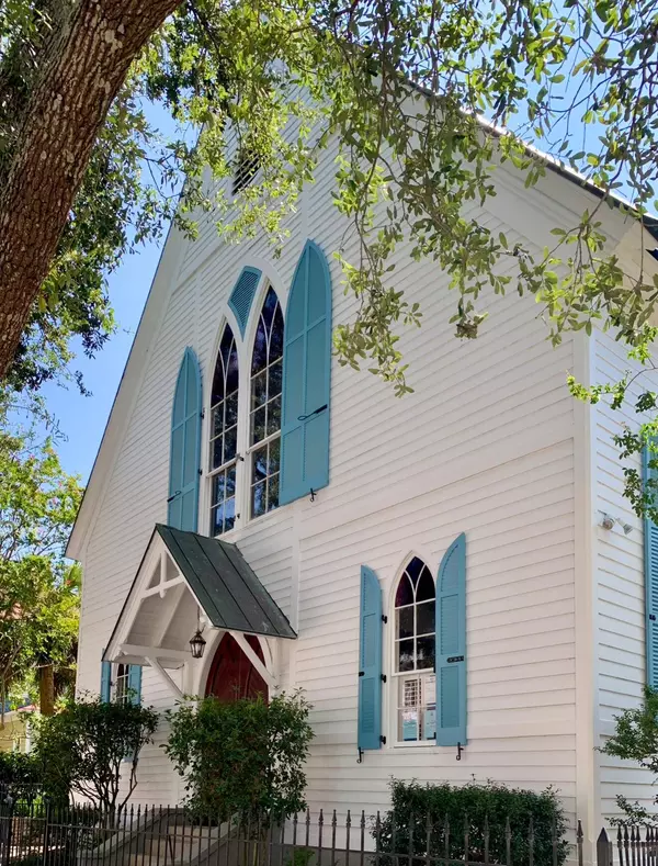 41 Pitt St, Charleston, SC 29401