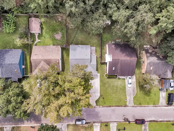 122 Robert Dr, Ladson, SC 29456