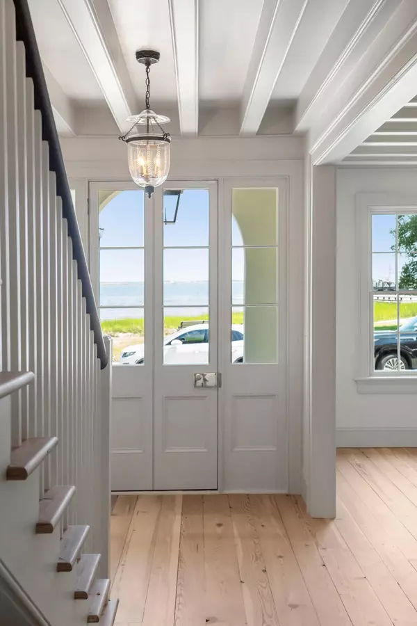 55 Concord St, Charleston, SC 29401